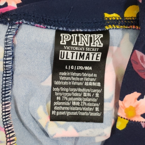 🎀🎀 Pink VS ULTIMATE leggings - Picture 7 of 8